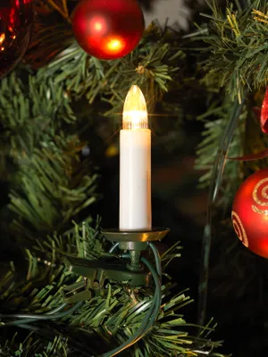 Produktbild von Konstsmide - LED Baumkette, Topbirnen, "One String", 16 warm weiße Dioden, 230V, Innen, grünes Kabel; 1000-020