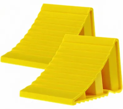 Zdjęcie produktu dla Klin pod koło - 2 sztuki - Tworzywo sztuczne - Żółty - 200 x 120 x 110 mm - Do przyczepy i kampera