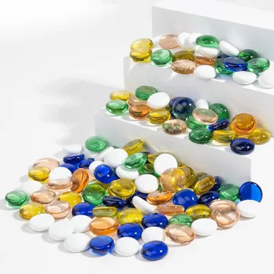 Productafbeelding van Platte glazen knikkers - Decoratieve glazen stenen voor interieur en tuin - 17–19 mm - Mix van 5 kleuren - 450 gram