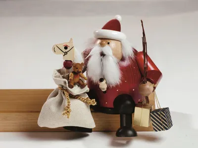 Produktbild von KWO Räuchermännchen Kantenhocker, Typ:Weihnachtsmann 16 cm