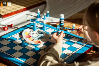 Produktbild von Schachspiel Nr. 5 zum Selbstbemalen und Zusammenbauen