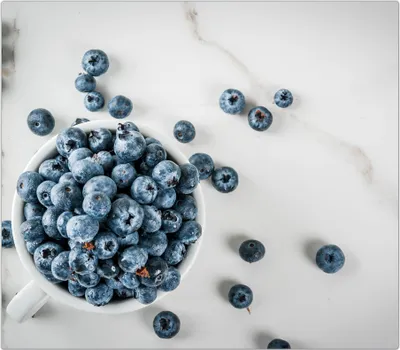 Produktbild von Spritzschutz Herdabdeckplatte Schneidebrett aus Glas Heidelbeeren in Schale 1-Teilig (60x52cm)