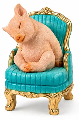 Produktbild von Werner Voß Dekofigur Schwein auf Sessel, Polyresin, 22 cm, 56309, KI-generiertes Bild