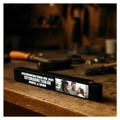 Produktbild von Zollstock für Papa - 2 Meter, Personalisierbarer Meterstab mit Namen, Foto und Spruch, Geschenk für Handwerker und Heimwerker (schwarz)