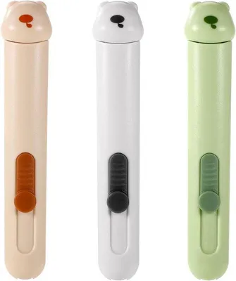 Produktbild von Famanu Nähzubehör Set - 3-in-1 Nadeleinfädler - Grün Gelb Weiß