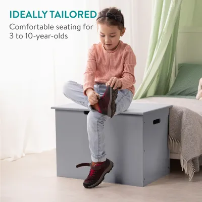 Produktbild von Navaris Spielzeugtruhe aus Holz mit Deckel - Truhe Sitzbank Spielzeugkiste für Kinder - 60 x 38 x 42 cm Holzkiste für Kinderzimmer groß - Grau