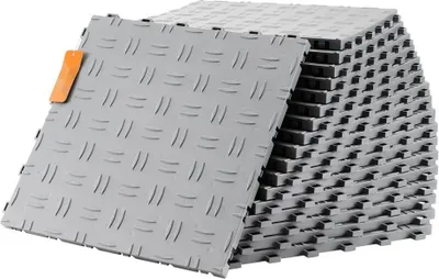 Zdjęcie produktu dla Maty ochronne na podłogę garażu, 305 x 305 x 13,4 mm, zestaw 25 szt. posadzka przemysłowa, antypoślizgowa dwustronna strukturalna posadzka garażowa, do garaży, piwnic, warsztatów naprawczych, srebrna.