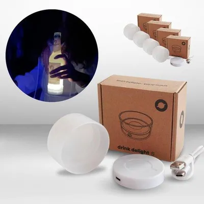Immagine prodotto di Set di 4 sottobicchieri in silicone colorati con USB-C