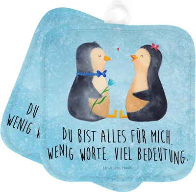 Produktbild von Mr. & Mrs. Panda Topflappen Pinguin Pärchen - Eisblau - Geschenk, Hochzeit, Jahrestag, Topfuntersetzer, Set, Liebe, 2er, topfhalter, Hochzeitstag, Topflappenset