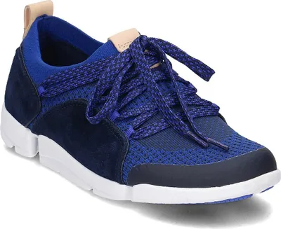 Productafbeelding van Clarks Tri Amelia, dames enkellaarsjes van donkerblauw leer, lichtgewicht, maat 36