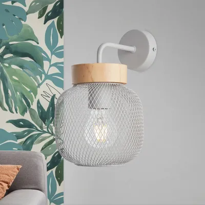 Produktbild von BRILLIANT graue Wandleuchte GIADA | Hängende Wandleuchte mit Holz Detail | 1x E27 Fassung max. 40W | Metall/Holz