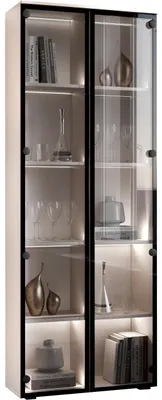 Produktbild von Vitrine FIGO in Kaschmir, 180 cm hoch, 70 cm breit, 40 cm tief, mit PUSH-TO-OPEN