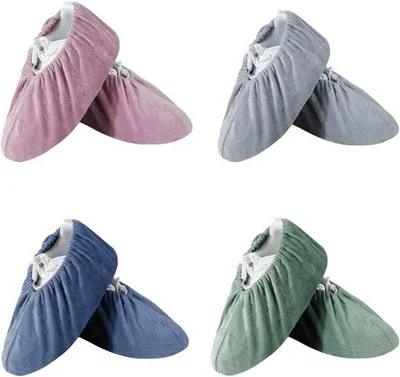 Produktbild von Famanu Schuhüberzüge Set von 4 - Flanell, Antislip, Wasserfest, Wiederverwendbar