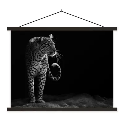 Produktbild von MuchoWow® Textilposter Wildtiere - Leopard - Natur - Schwarz - Weiß 120x90 cm mit schwarzem Rahmen - Aufhänger für Poster