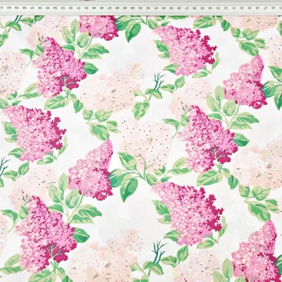 Produktbild von Baumwolle 100% Fliederblüten rosa-fuchsia auf weißem Hintergrund