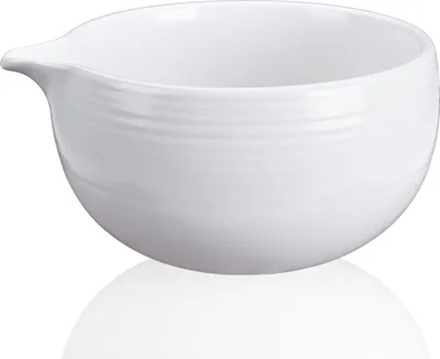 Produktbild von Matchaschale "Camellia White" – handgefertigte japanische Keramik-Teeschale, 450 ml, glänzend weiß, mit Ausgießer