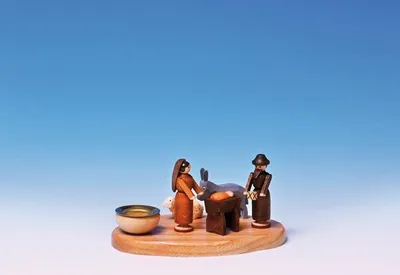 Zdjęcie produktu dla Dekoracja stołu Podstawa świecy Narodziny Chrystusa kolorowa  Rozmiar 14 cm NOWOŚĆ