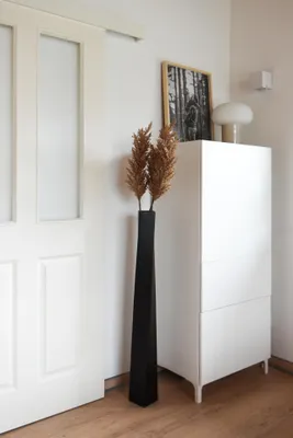 Produktbild von VIVANNO Bodenvase Fiberglas HYDRON Säule, Schwarz matt - 11x11x100 cm