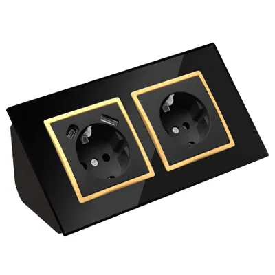 Produktbild von Glas Ecksteckdose Steckdose und Steckdose mit USB-C Steckdosenblock 45° Verteilerdose schwarz mit goldenem Rand.