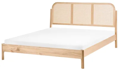 Produktbild von BELIANI Bett Hellbraun Kiefernholz mit Lattenrost 160x200 cm hohes Kopfteil Wiener-Geflecht Retro Design Schlafzimmer Holzbett Doppelbett Bettrahmen
