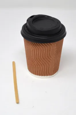 Produktbild von 88 Stk. Gewellt Pappbecher Coffee to Go 240 ml 8 oz mit Deckel & Rührstäbchen