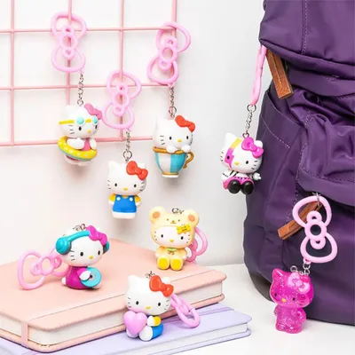 Obrázok produktu pre Hello Kitty - náhodný prívesok na kľúče