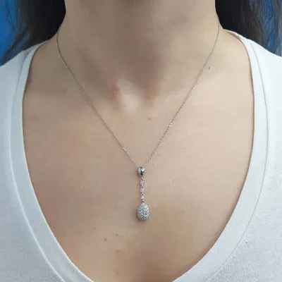 Produktbild von Halskette mit Diamanten und ovalem Pavé-Pendant Anhänger Brillant-Schliff in 14 Karat Weißgold