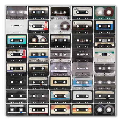 Produktbild von Wallario selbstklebende Möbelfolie/ Tischdecke für Innen und Außen, Größe: 50 x 50 cm - Retro Kassetten