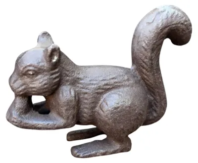 Produktbild von Gusseisen Eichhörnchen Gartenfigur Antikbraun Landhaus 13,5 cm