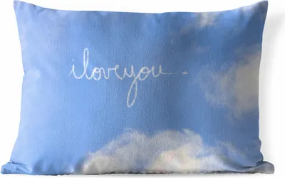 Produktbild von MuchoWow® Outdoor Kissen - Ich liebe dich geschrieben mit der Farbe der Wolken - 60x40 cm - Wetterfest - Lounge Kissen - Zierkissen - Kissen für Innenräume