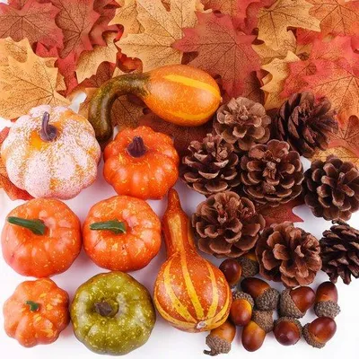 Zdjęcie produktu dla Zestaw dekoracji jesiennych | 56 sztuk | dynie | liście klonu | żołędzie | szyszki | dekoracje świąteczne | jesień | Halloween | DELMAI