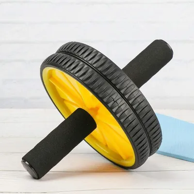 Produktbild von Ab-Roller mit Doppelrollen, Griffen und Knieschutzmatte, gelb – Bauchmuskeltrainer – Ab Wheel