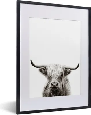 Produktbild von MuchoWow® MuchoWow® Gerahmtes Poster Schottisches Hochlandrind - Weiß - Kuh 30x40 cm - Poster mit zchwarzem Bilderrahmen - Wandposter Schlafzimmer