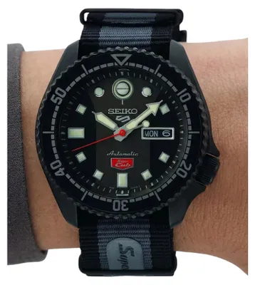 Produktbild von Seiko 5 Sports Honda Super Cub Herrenuhr Limited Edition SRPJ75K1