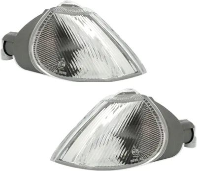 Produktbild von TYC Frontblinker Set für Renault Laguna 1 1993-1998 weiß vorne PY21W