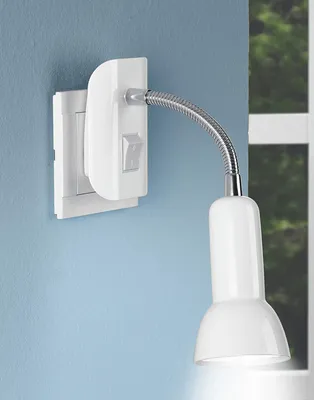 Produktbild von LED Steckerleuchte *ANNA* E14 weiß