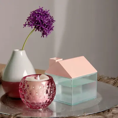 Produktbild von Mini Luftbefeuchter Haus Rosa mit RGB-Farbwechsel (250 ml) 8,4 x 9,5 cm 524895