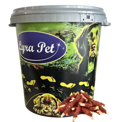 Produktbild von 5 kg Lyra Pet® Kaurollen mit Entenbruststreifen in 30 L Tonne