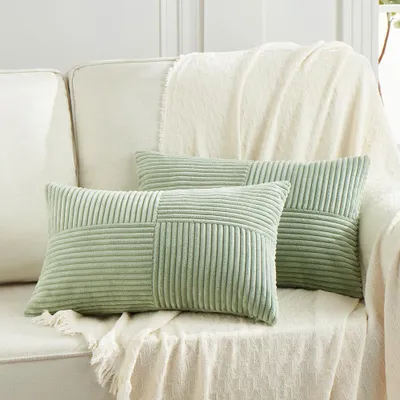 Produktbild von Set mit 2 salbeigrünen Cord-Kissenbezügen 40x80cm Weiche, moderne Dekokissenbezüge für Sofa und Bett