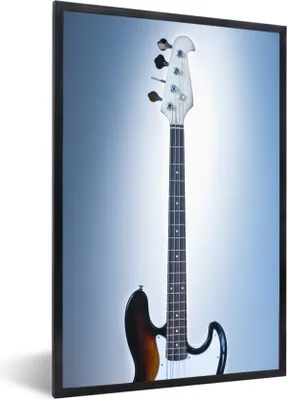 Produktbild von MuchoWow® Gerahmtes Poster Die Saiten einer E-Gitarre 60x90 cm - Poster mit Schwarzem Bilderrahmen Wandposter Rahmen Foto Bilder - Kunst