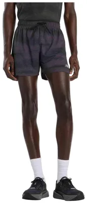 Produktbild von Shorts New Balance Pantalón corto New Balance RC Printed 5 inch gris für Uni