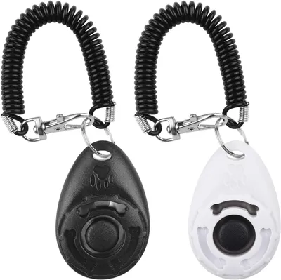 Immagine prodotto di Clicker per cani – clicker per l'addestramento con cinturino da polso – adatto per cani, gatti e cavalli – confezione da 2 pezzi, colore nero e bianco