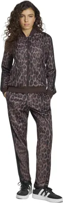 Produktbild von Trainingsanzug Adidas JZ0927 für Damen