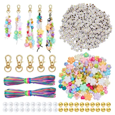 Produktbild von Perlen-Schlüsselanhänger-Bastelset 432 Teile mit Buchstaben- und Blumenperlen für DIY Schmuck & Taschenanhänger
