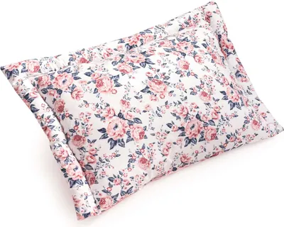 Produktbild von Roses & Smokey Pink Soft Velvet Doppelseitiges Kinderkissen 40 x 60cm