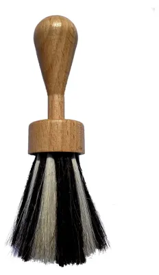 Produktbild von Handgefertigter Staubpinsel aus Ziegenhaar