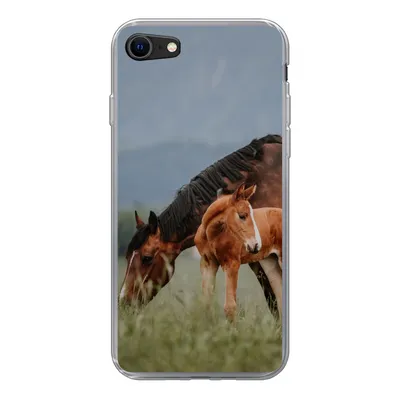 Produktbild von MuchoWow® Handyhülle Schutzhülle Hülle für iPhone SE 2022 Pferde - Fohlen - Natur Silikon Softcase Handy Hülle - Schutzhülle