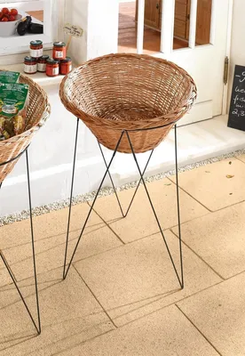 Produktbild von Verkaufsständer mit Weidenkorb Ø 60 cm, Warenkorb, Aktionskorb