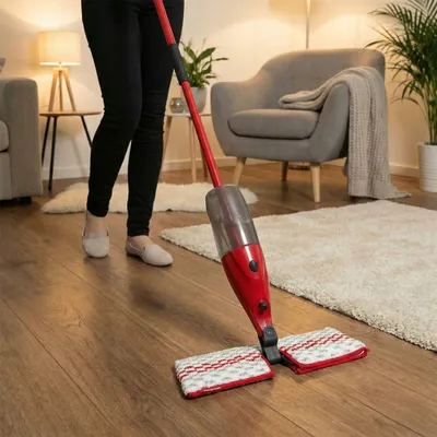 Produktbild von 3er-Pack Ersatzbezüge für Flachmopp mit Sprühvorrichtung – Mikrofaseraufsatz – Nachfüllspray