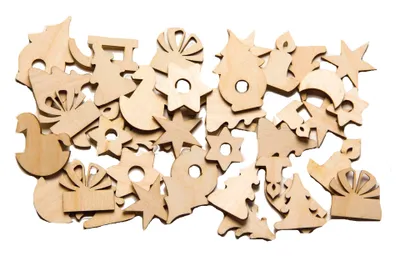 Produktbild von Drechslerei Kuhnert - Streudeko aus Holz - Weihnachtssortiment Kerzen - verschiedene Motive - ca. 40 Stück - 2-5 cm